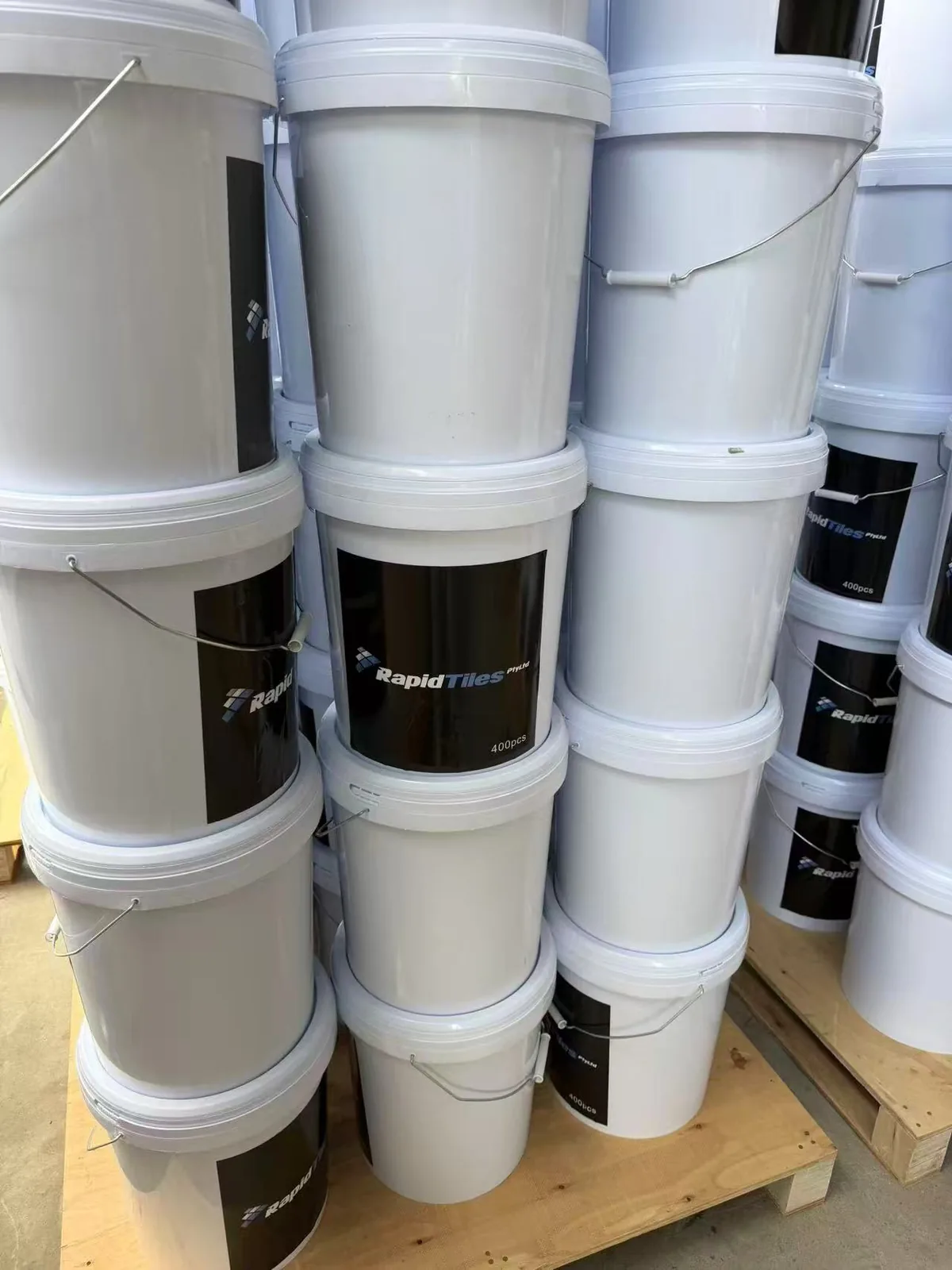 Timber-crated export loading